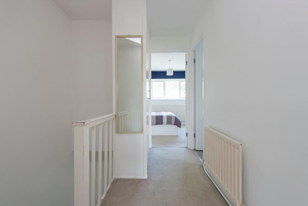 Lovely 2-bed 15 Minutes To Londen